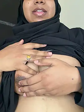 SpicykhalifaX online show from May 2026 07:50:01 AM
