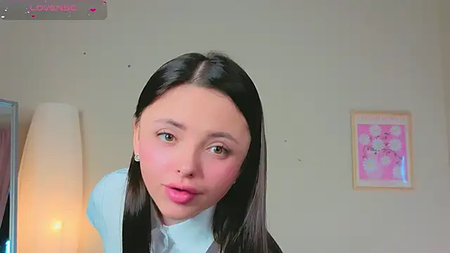 OliviaKis  online show from September 2025 07:10:02 AM