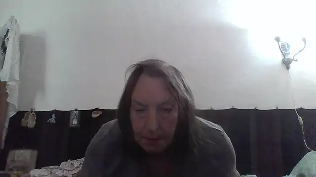 AnnaLive570 online show from July 2026 01:48:01 PM