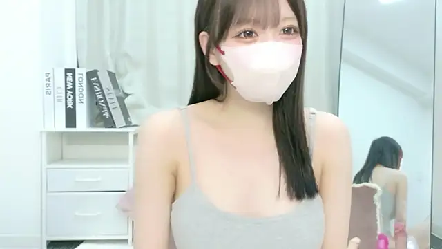 Snapshot of roachan_ chatting on July 2026 02:20:02 PM roachan online show from July 2026 02:20:02 PM