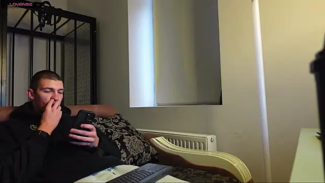 Ryan Dozer online show from November 2025 07:30:02 AM