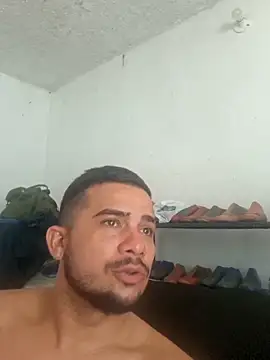 yeffito1 online show from September 2025 05:35:02 PM