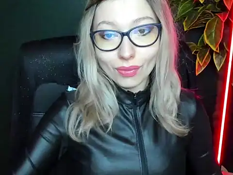 loveHeidi online show from February 2026 05:33:02 AM