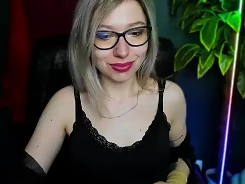 loveHeidi online show from April 2026 04:35:01 AM