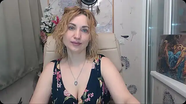 KatrinAlluring online show from December 2025 05:01:02 AM