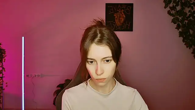 Yoka paradoXXX online show from October 2025 01:09:02 PM