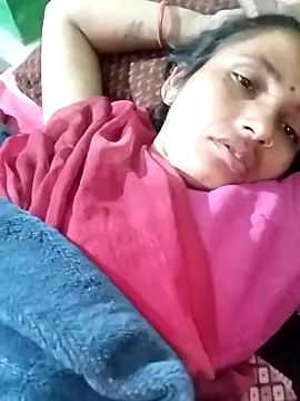 KIRTI12 HOT online show from October 2025 08:11:02 PM