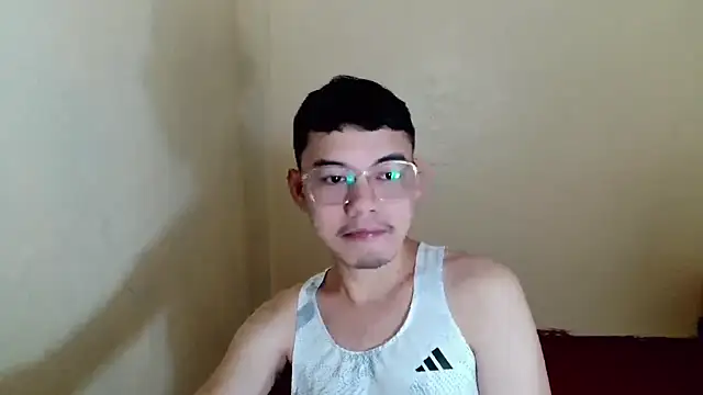 keirflorianxx online show from September 2025 07:28:01 PM
