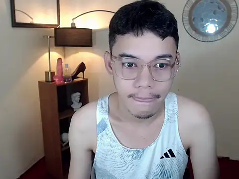 keirflorianxx online show from September 2025 07:23:01 AM