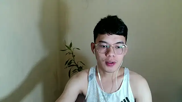 keirflorianxx online show from October 2025 09:26:02 PM