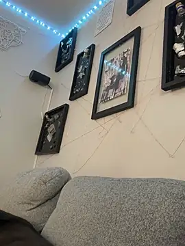 icy pisces online show from January 2026 08:41:01 AM