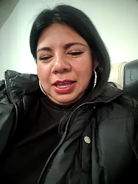 kinky momm online show from February 2026 03:09:01 PM