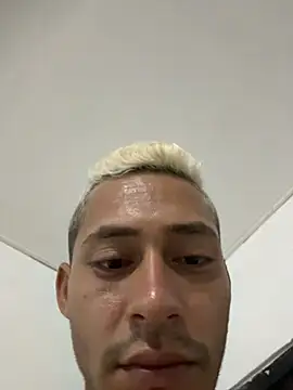 Snapshot of Boy_hot- chatting on March 2026 06:02:01 AM Boy hot- online show from March 2026 06:02:01 AM