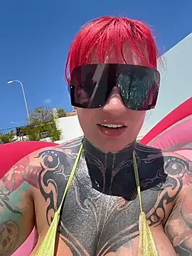 Snapshot of Sabien_DeMonia chatting on May 2026 02:47:01 PM Sabien DeMonia online show from May 2026 02:47:01 PM