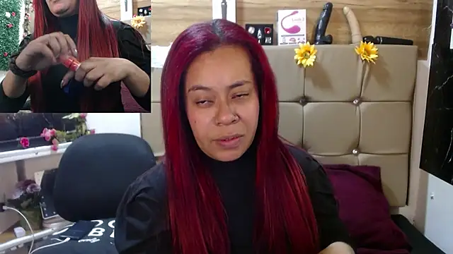 MIA  SPENCER online show from September 2025 05:18:02 PM