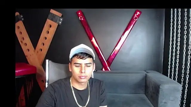 Snapshot of Matthewlodge chatting on October 2025 12:45:02 PM Matthewlodge online show from October 2025 12:45:02 PM