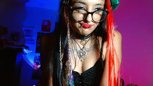 carolinerue online show from October 2025 04:24:02 AM