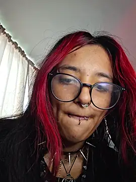 carolinerue online show from March 2026 09:20:01 PM