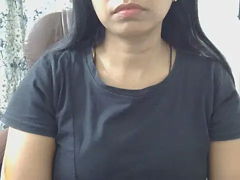 MISS SOMIYA online show from April 2026 05:39:02 PM