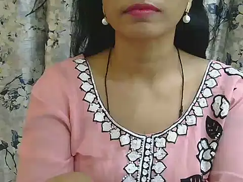 MISS SOMIYA online show from August 2026 03:27:02 PM