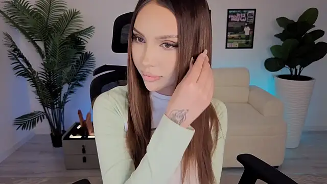 Snapshot of HarperMarryson chatting on April 2026 08:17:01 PM HarperMarryson online show from April 2026 08:17:01 PM