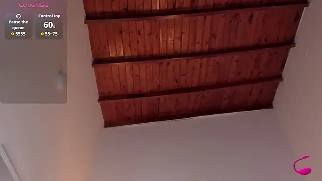 Snapshot of nicolehenna chatting on October 2025 01:36:02 AM nicolehenna online show from October 2025 01:36:02 AM