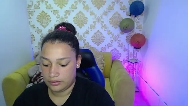 keiry m online show from October 2025 02:44:01 AM