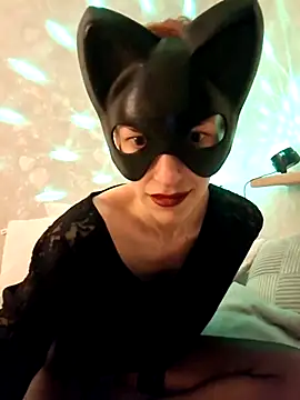 SecretIna online show from May 2026 08:25:01 PM