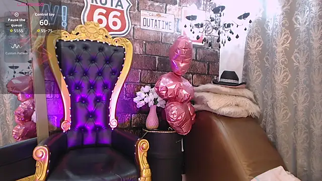 ValeryBerri online show from November 2025 11:32:02 AM