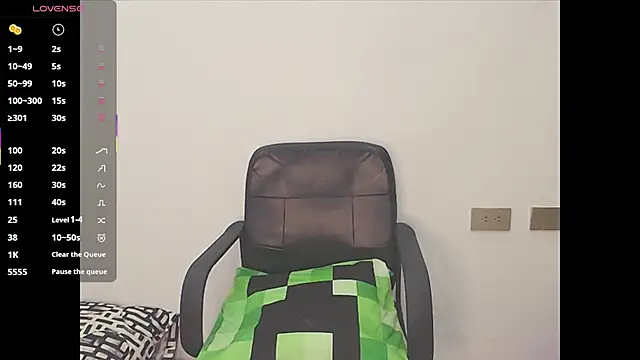 Isis Bladee online show from June 2026 09:46:01 PM