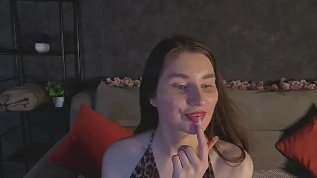 Snapshot of Raybe-Vins chatting on June 2026 09:25:01 AM Raybe-Vins online show from June 2026 09:25:01 AM