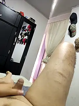 fabianmanchola online show from November 2025 09:36:02 PM