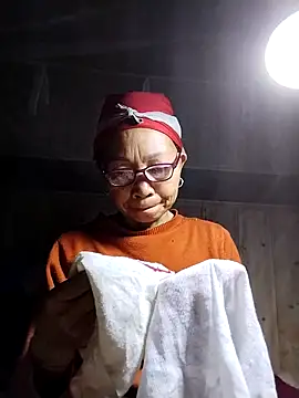 -Xuka-200 online show from February 2026 11:12:01 PM