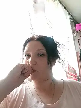 Breezy 88 online show from August 2026 12:51:02 PM