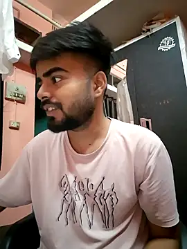 soniriyaa010101 online show from April 2026 09:04:02 PM