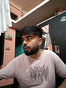 soniriyaa010101 online show from April 2026 09:19:01 PM