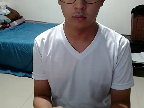 Snapshot of itsyour_Asianboy15 chatting on February 2026 05:55:01 PM itsyour Asianboy15 online show from February 2026 05:55:01 PM