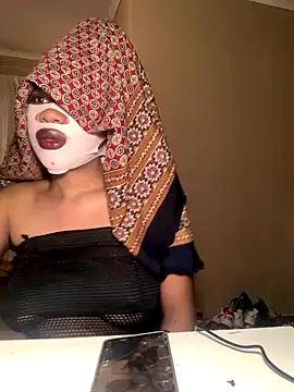 Snapshot of snowwhittie chatting on September 2025 04:49:02 AM snowwhittie online show from September 2025 04:49:02 AM