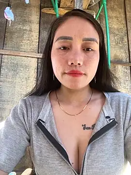 chipp-bong online show from November 2025 02:26:01 AM