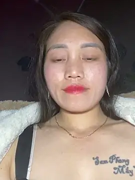 chipp-bong online show from November 2025 02:32:02 PM