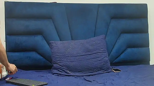 Snapshot of Angell_cooper chatting on February 2026 01:43:01 PM Angell cooper online show from February 2026 01:43:01 PM