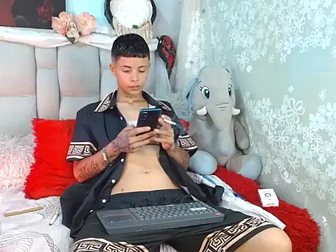 Dorland777 online show from November 2025 04:47:01 AM