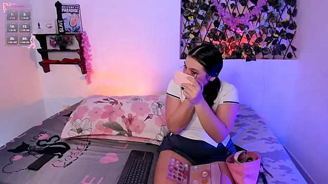 kylietimothee online show from March 2026 04:31:01 PM