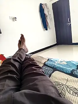 Chanderi19 online show from November 2025 09:52:01 AM