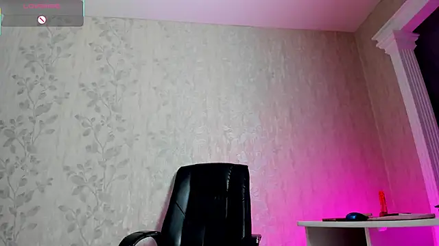 dark summer online show from December 2025 07:57:02 AM