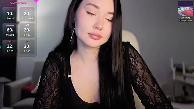 Megan purr online show from October 2025 04:59:02 PM