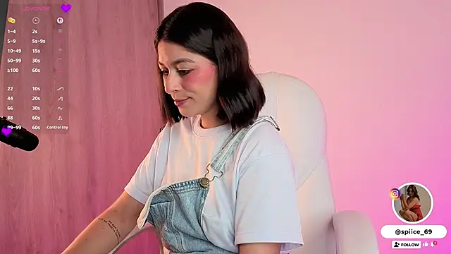 NatySpiice1 online show from January 2026 11:19:01 PM