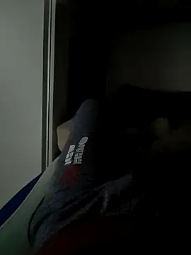 Enriquee147 online show from November 2025 01:59:01 AM