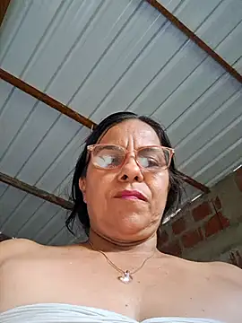 Lucerito-Hot online show from December 2025 06:47:02 PM