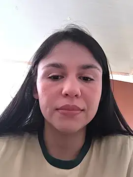 Snapshot of Daniela-rosee chatting on July 2026 05:38:01 PM Daniela-rosee online show from July 2026 05:38:01 PM
